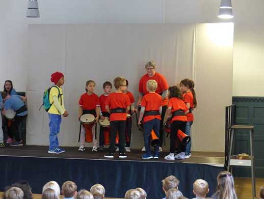 TrommelPower gegen Gewalt | Freies Musikzentrum e.V. M&uuml;nchen